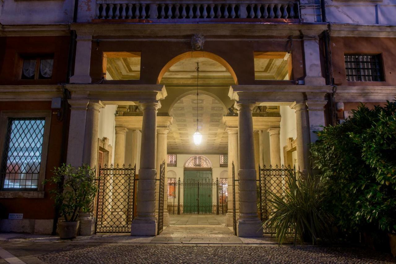 Il Cappello Di Giulietta Hotel Verona Eksteriør billede